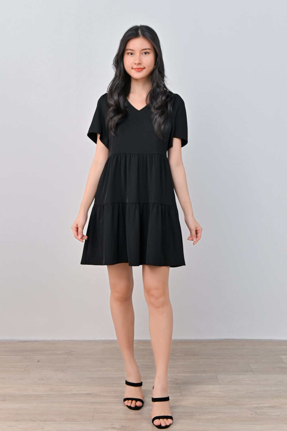 DORDI BABYDOLL DRESS IN BLACK