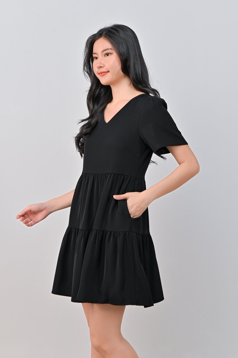 DORDI BABYDOLL DRESS IN BLACK