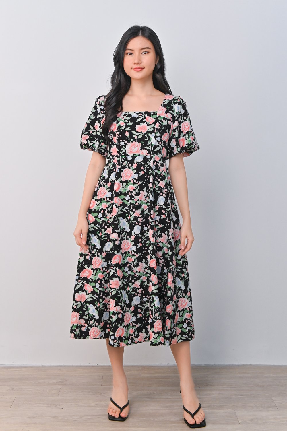 LEINA FLORAL SQUARE-NECK DRESS IN BLACK 