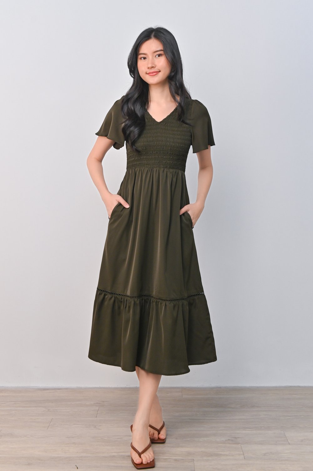 LINNEA TWO-WAY SMOCKED DRESS IN OLIVE