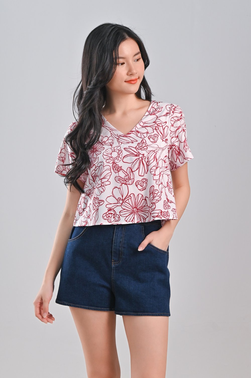 RED SKETCHED FLORALS SLEEVED LAYERED TOP