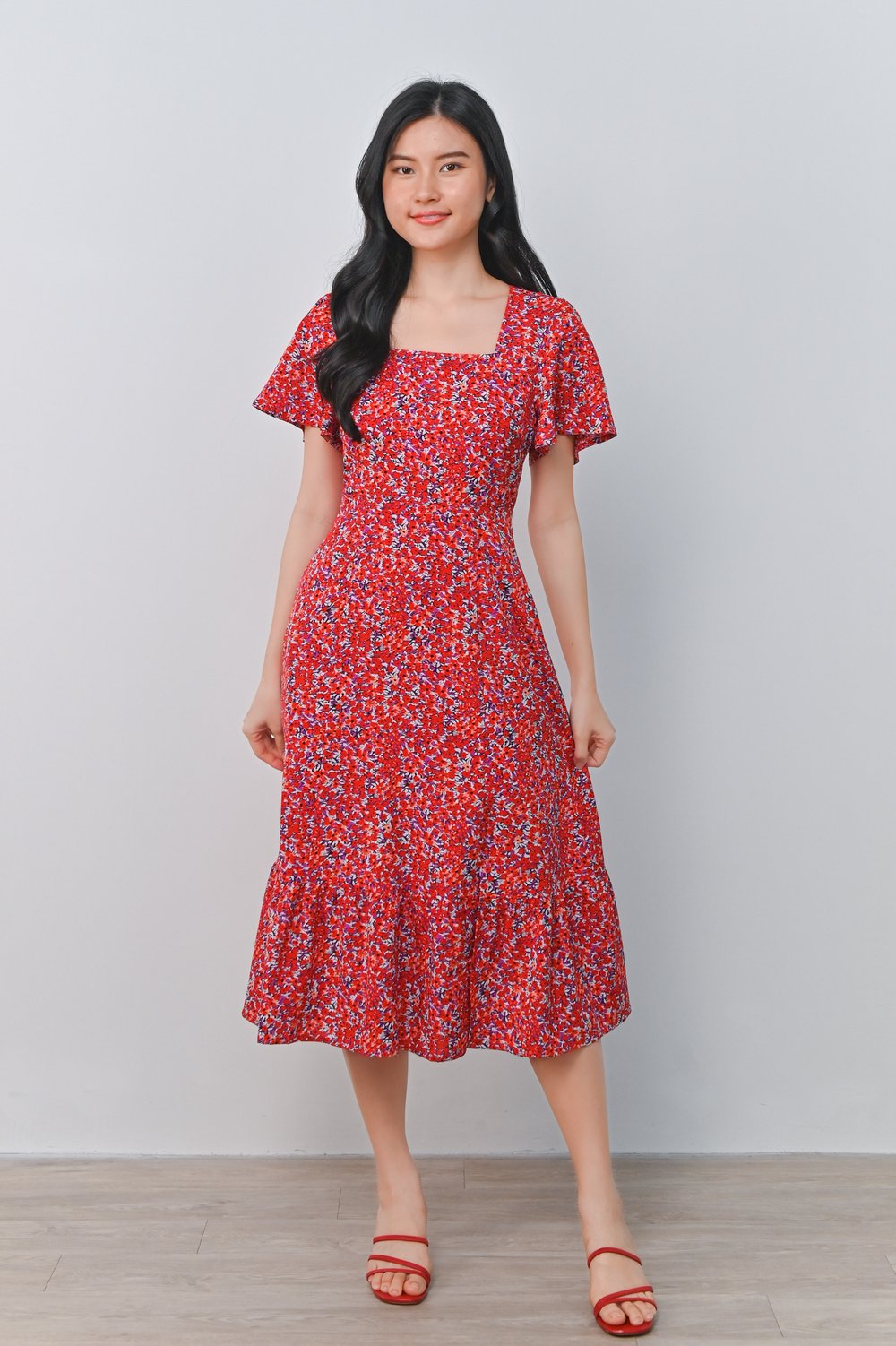 LUYEEN RED FLORAL SLEEVED DRESS