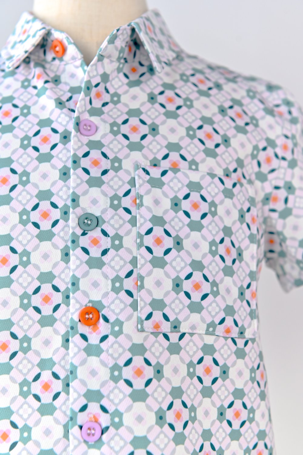 WHITE JADE KIDS’ SHIRT