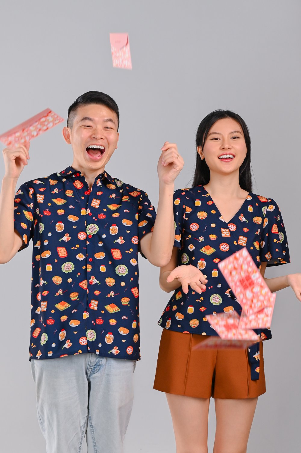 CNY SNACKS NAVY SLEEVED TIE-SASH TOP