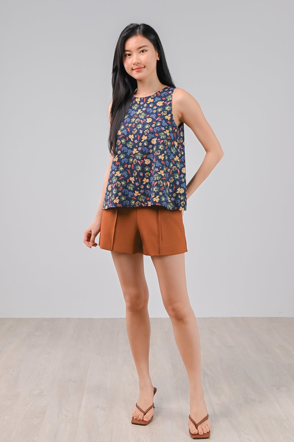 NAVY CRAYON FLORALS TWO-WAY TOP