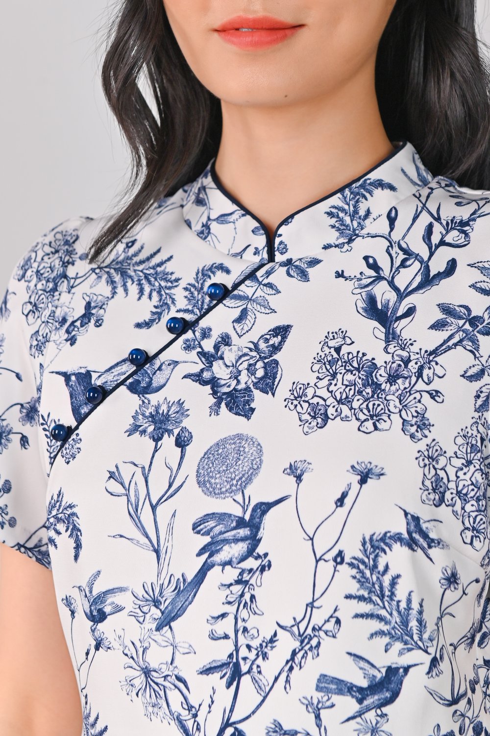 NAVY HUMMINGBIRD PENCIL MIDI CHEONGSAM