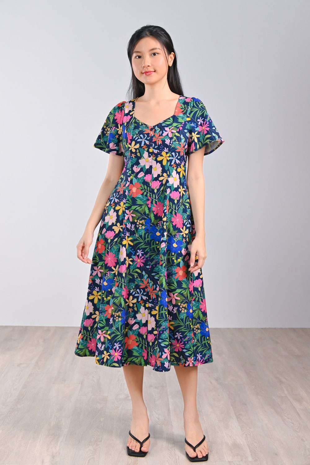 POSEY NAVY FLORAL SLEEVED BUTTON DRESS