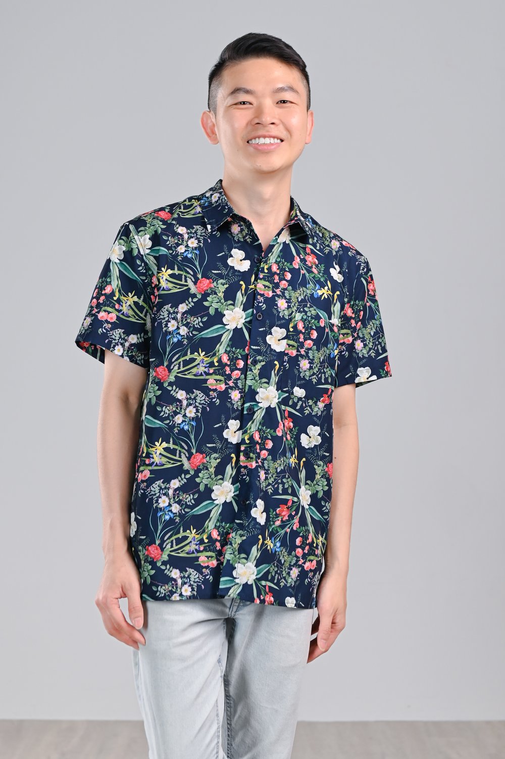 NAVY LUSH FLORALS MEN’S SHIRT