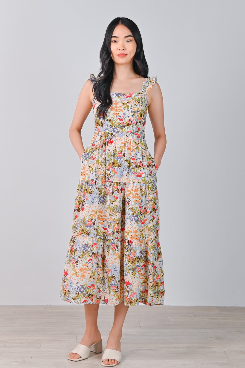 RYA FLORAL FRILL-STRAP TIERED DRESS IN CREAM