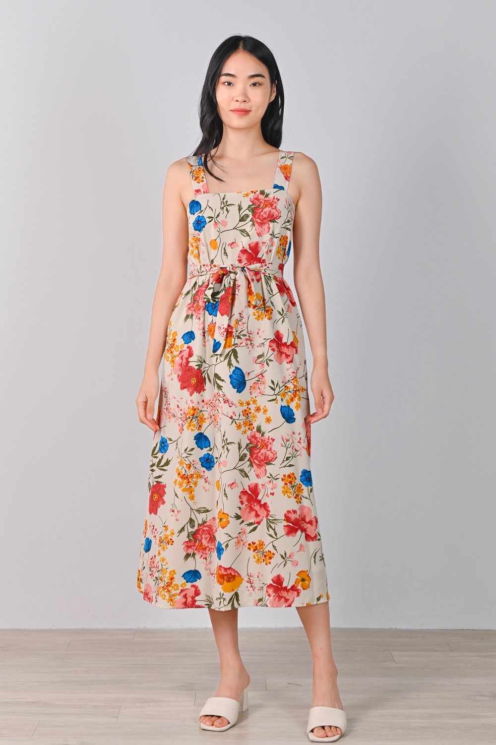 FREESIA THICK-STRAP MIDAXI IN CREAM FLORAL