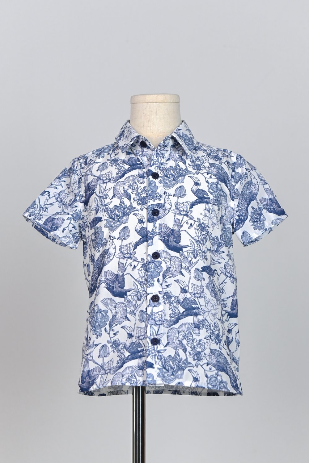 NAVY FEATHERED TALES KIDS’ SHIRT