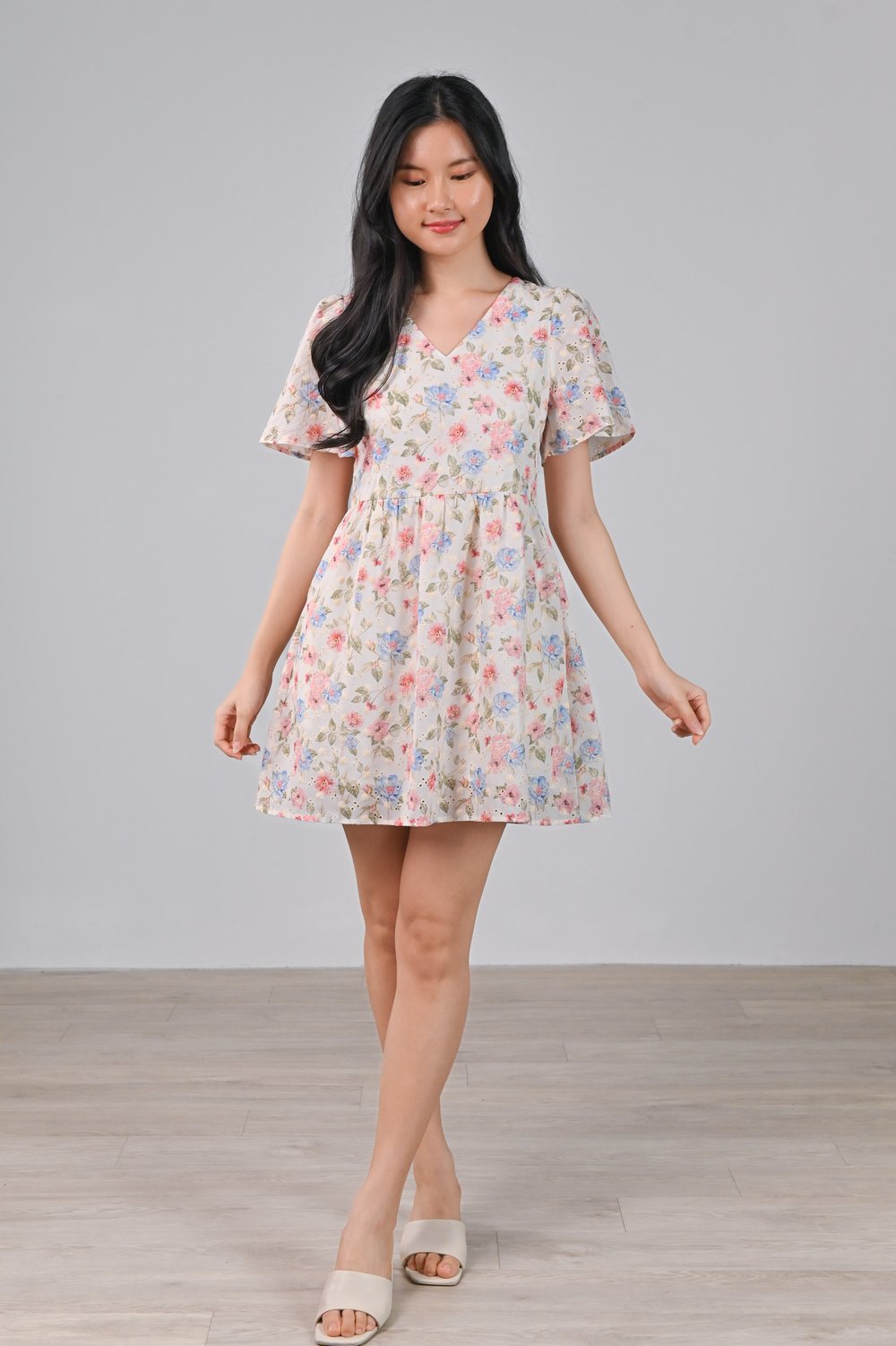 SPRING STITCH V-NECK DRESS-ROMPER