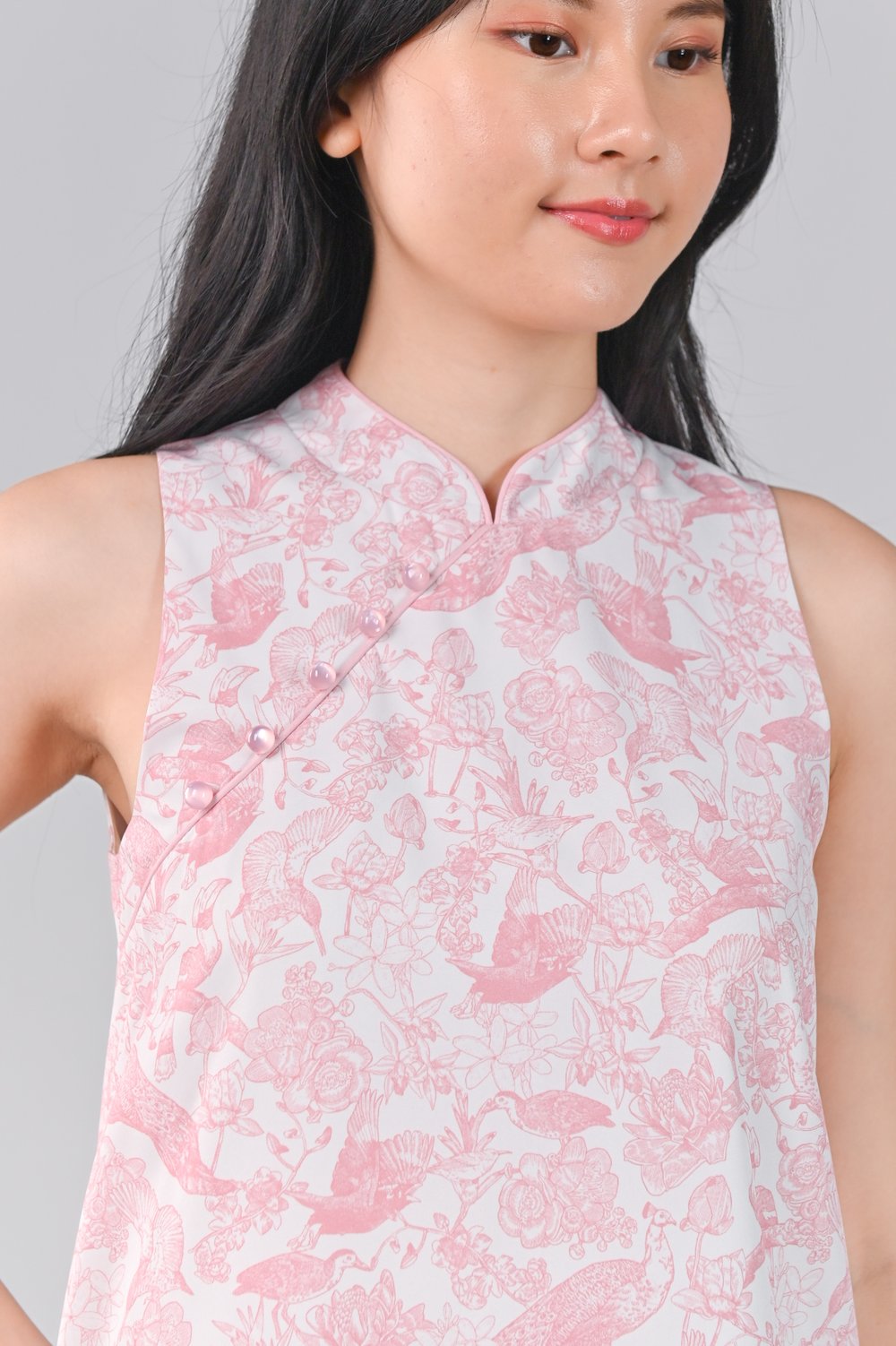 PINK FEATHERED TALES SLEEVELESS CHEONGSAM