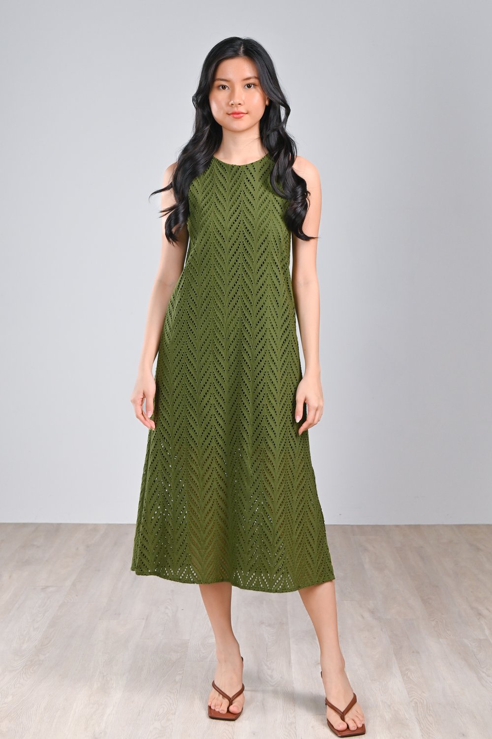 SINING EYELET SIDE-SLIT MIDI DRESS IN OLIVE