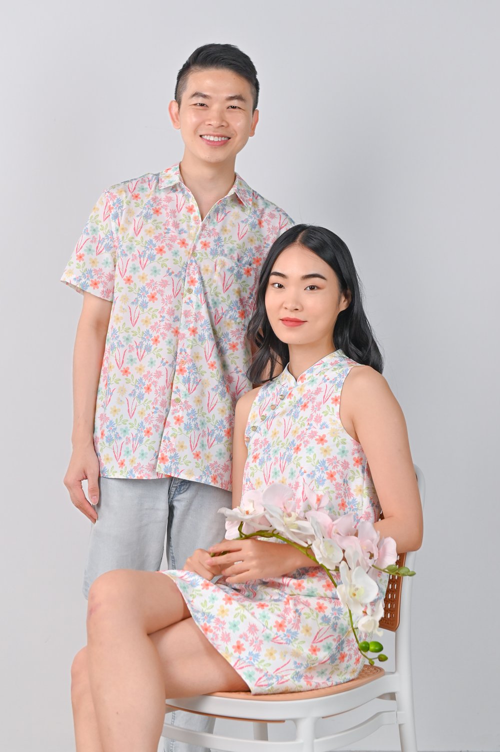 HARU FLORALS SLEEVELESS CHEONGSAM