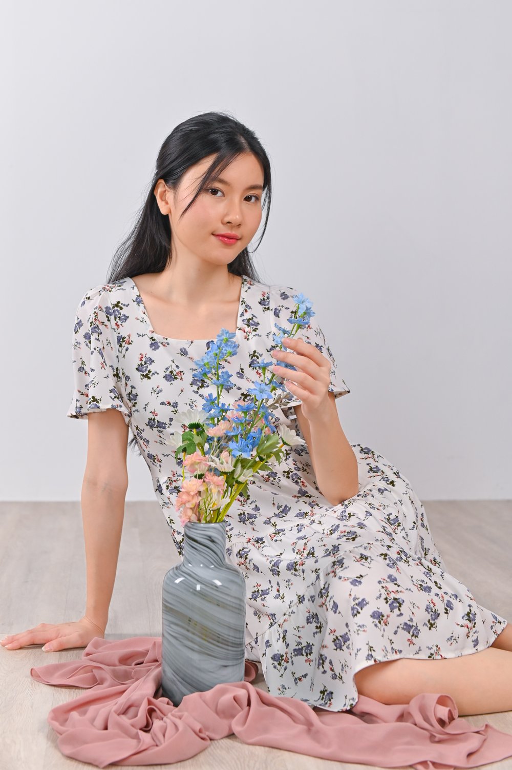 AURELLA LILAC FLORAL SQUARE-NECK TIERED DRESS