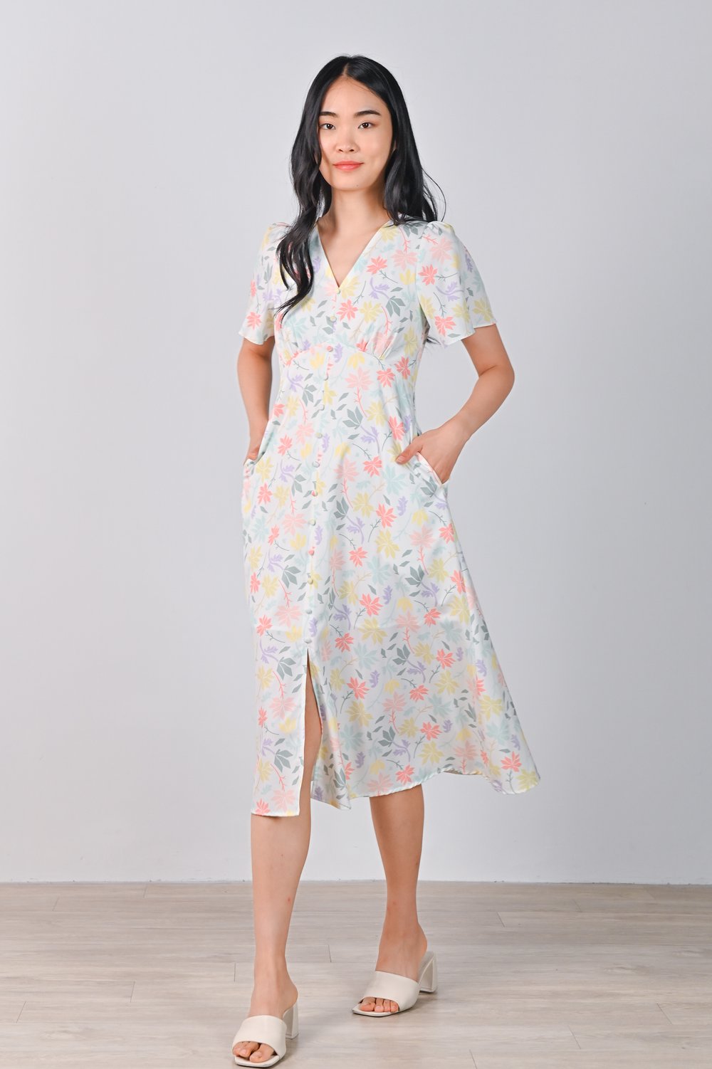 CITRUS LEAVES SLEEVED BUTTON DRESS