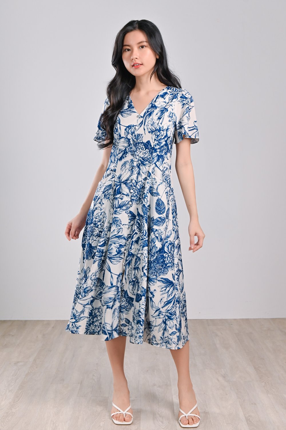ERLA BLUE TOILE SLEEVED BUTTON DRESS