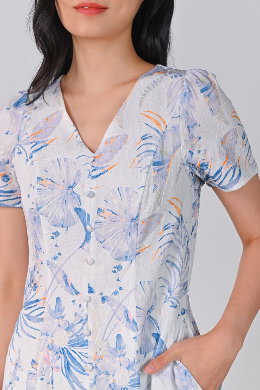 FRESH BLUE VALENTINE SLEEVED BUTTON DRESS