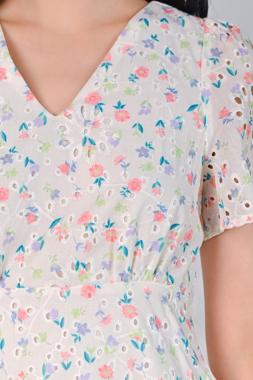 ISLAY PINK FLORAL EYELET SLEEVED DRESS