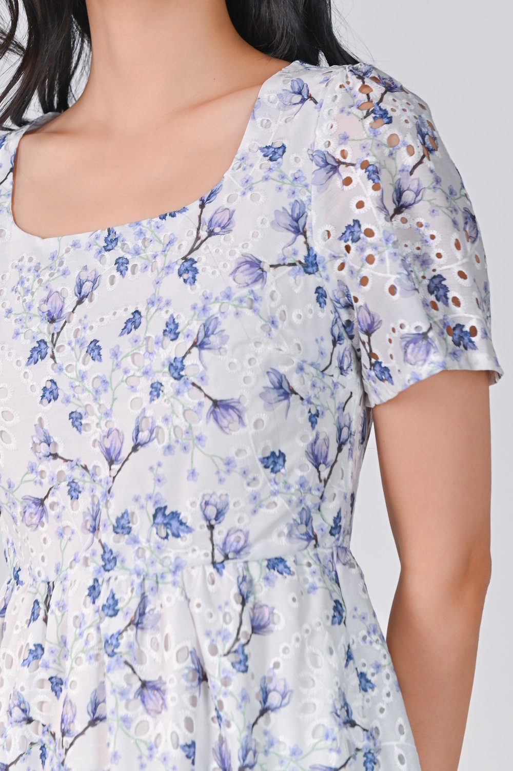 IMARAN FLORAL EYELET SLEEVED MIDI DRESS