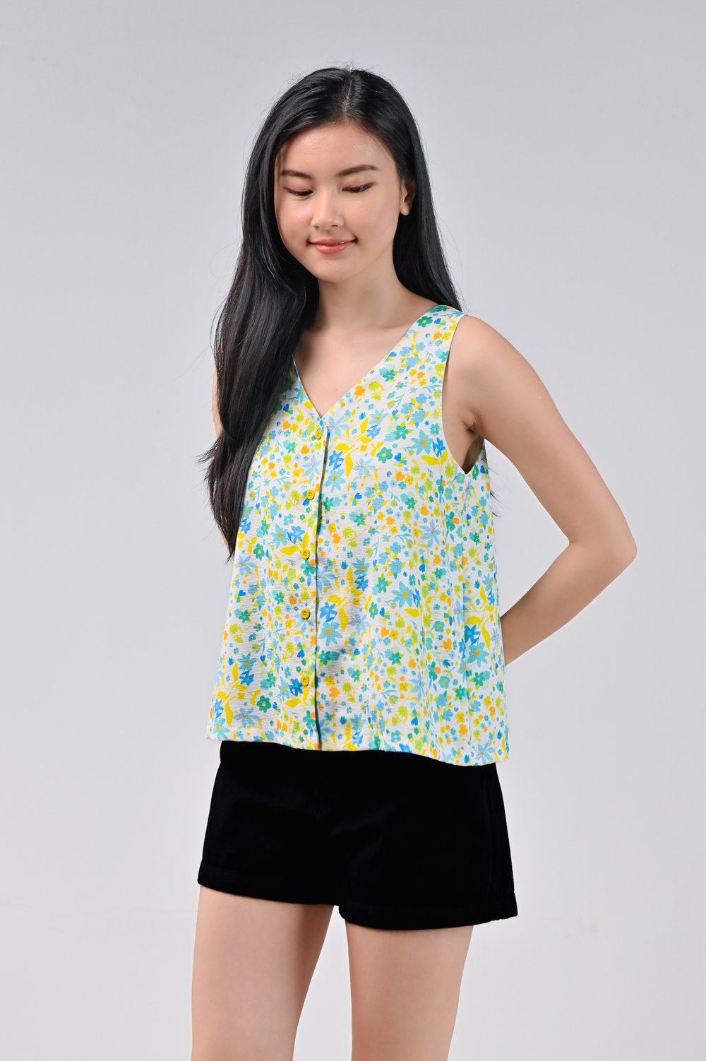 CITRUS FLOWERS BUTTON TWO-WAY TOP