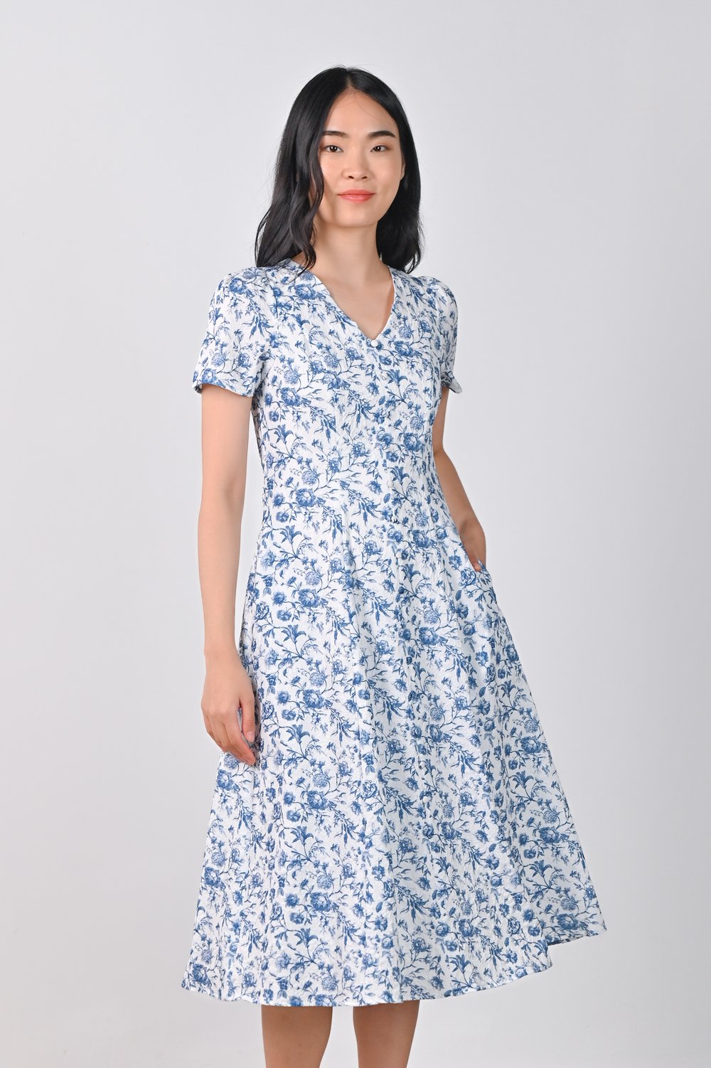ANTIQUE TOILE SLEEVED BUTTON MIDI DRESS