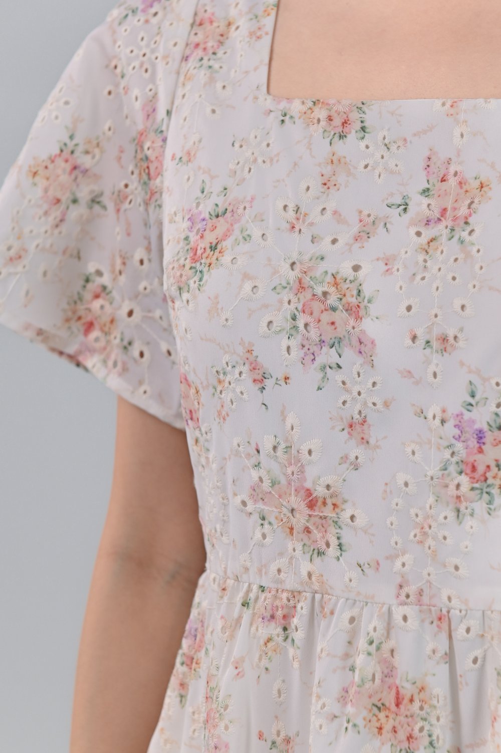 KENIE EYELET FLORAL SQUARE-NECK SLEEVED DRESS