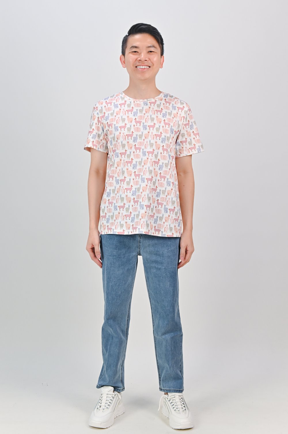 PASTEL LLAMA UNISEX TEE