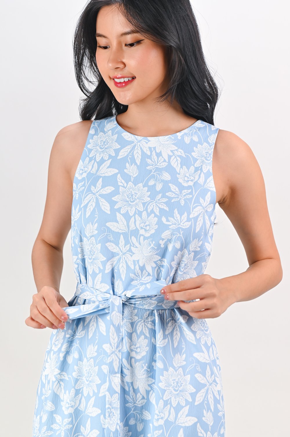 CAMY BLUE SLEEVELESS DROPWAIST MIDI DRESS
