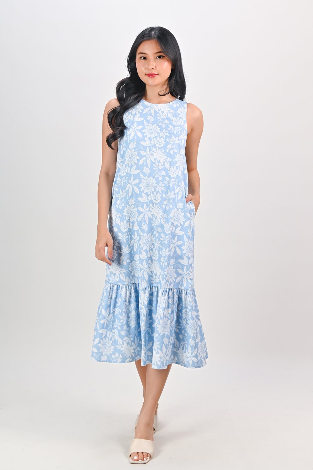 CAMY BLUE SLEEVELESS DROPWAIST MIDI DRESS