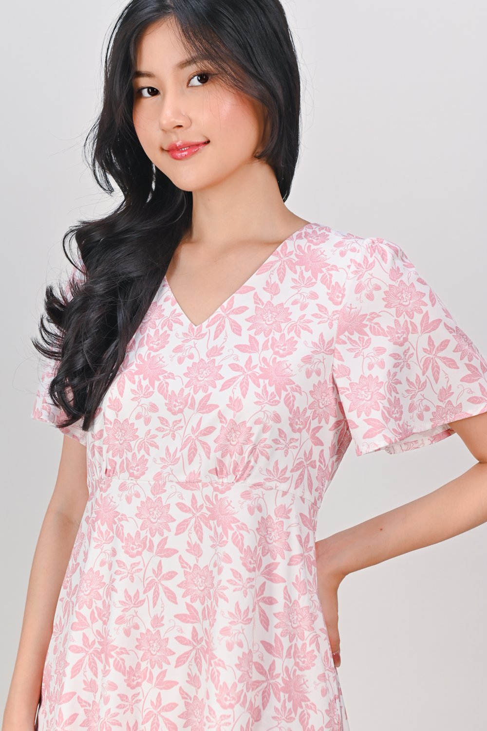 CAMY PINK SLEEVED V-NECK HIGH-WAIST DRESS