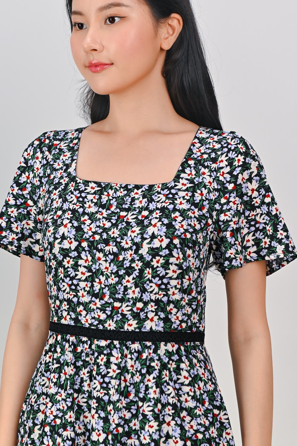 MITCHELL LATTICE-INSERT FLORAL DRESS IN BLACK