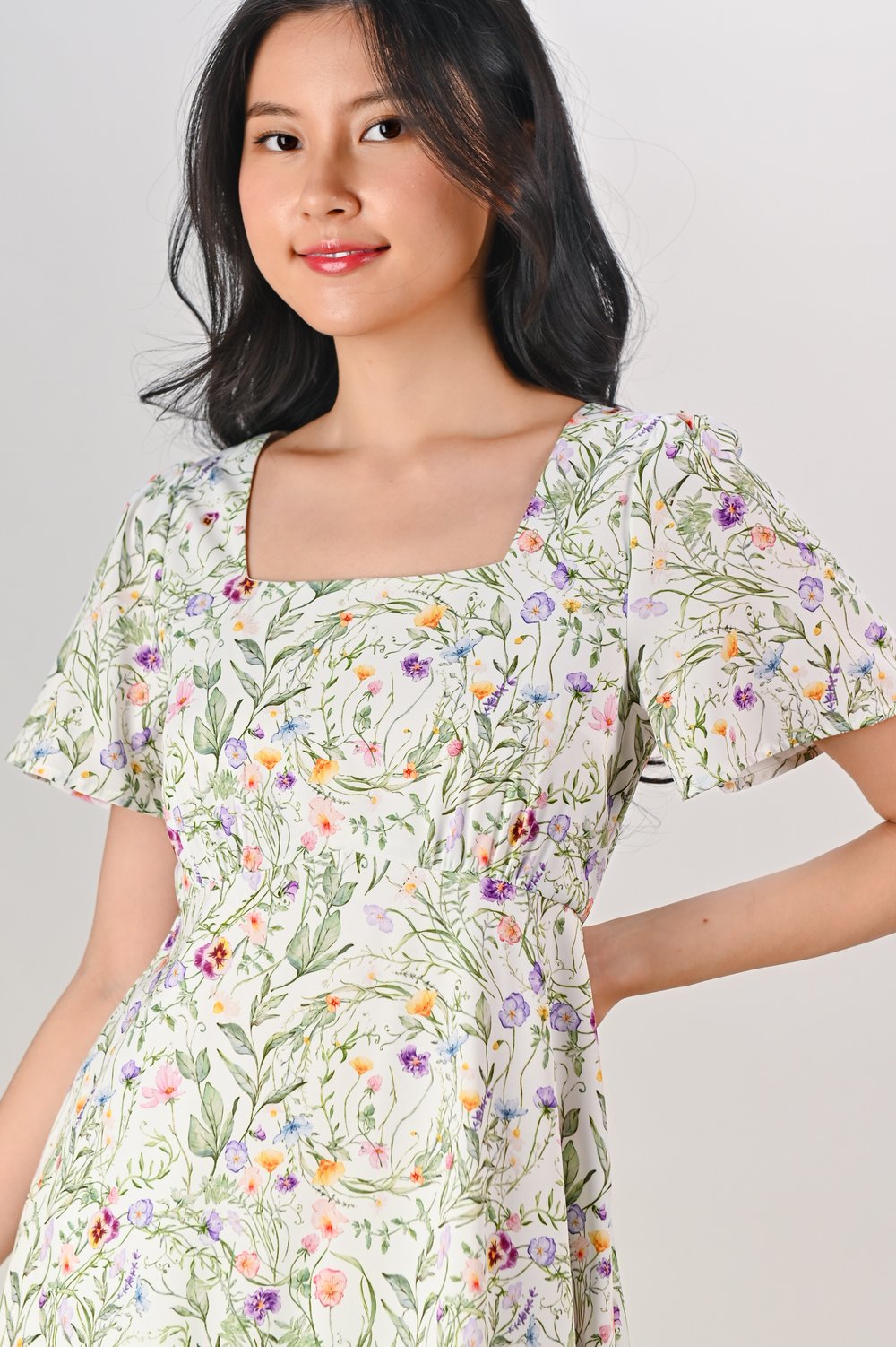 LOLA’S GARDEN SQUARE-NECK DRESS IN WHITE