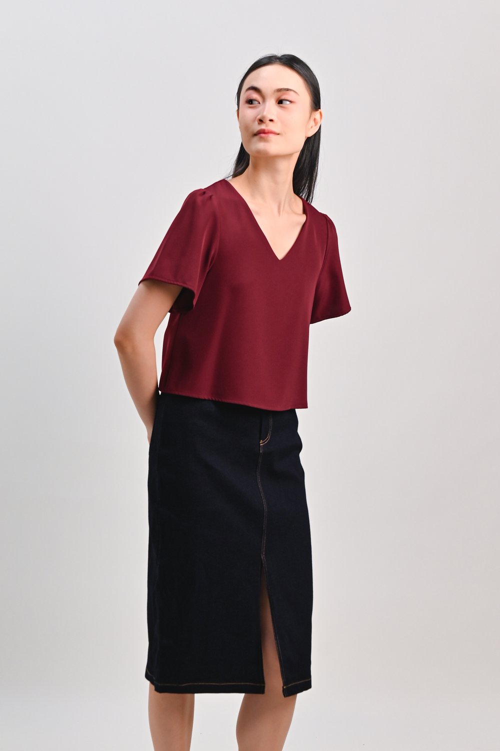PEIPEI SLEEVED LAYERED TOP IN WINE RED