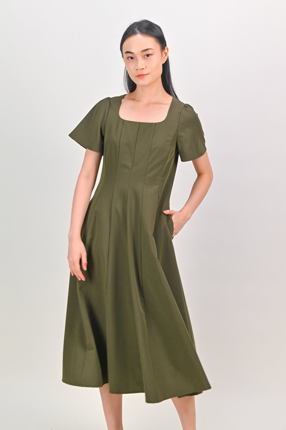 BRISA SLEEVED PANELLED MIDI DRESS IN OLIVE