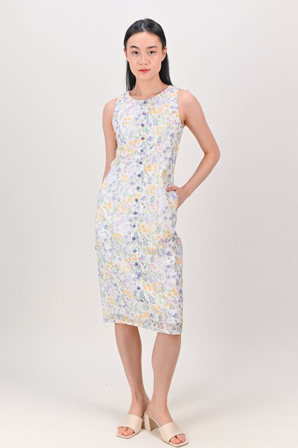 GARNETTE EYELET FLORAL SLEEVELESS PENCIL DRESS