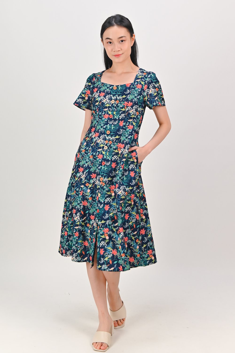 HALSTON NAVY FLORAL SQUARE-NECK SLEEVED BUTTON DRESS