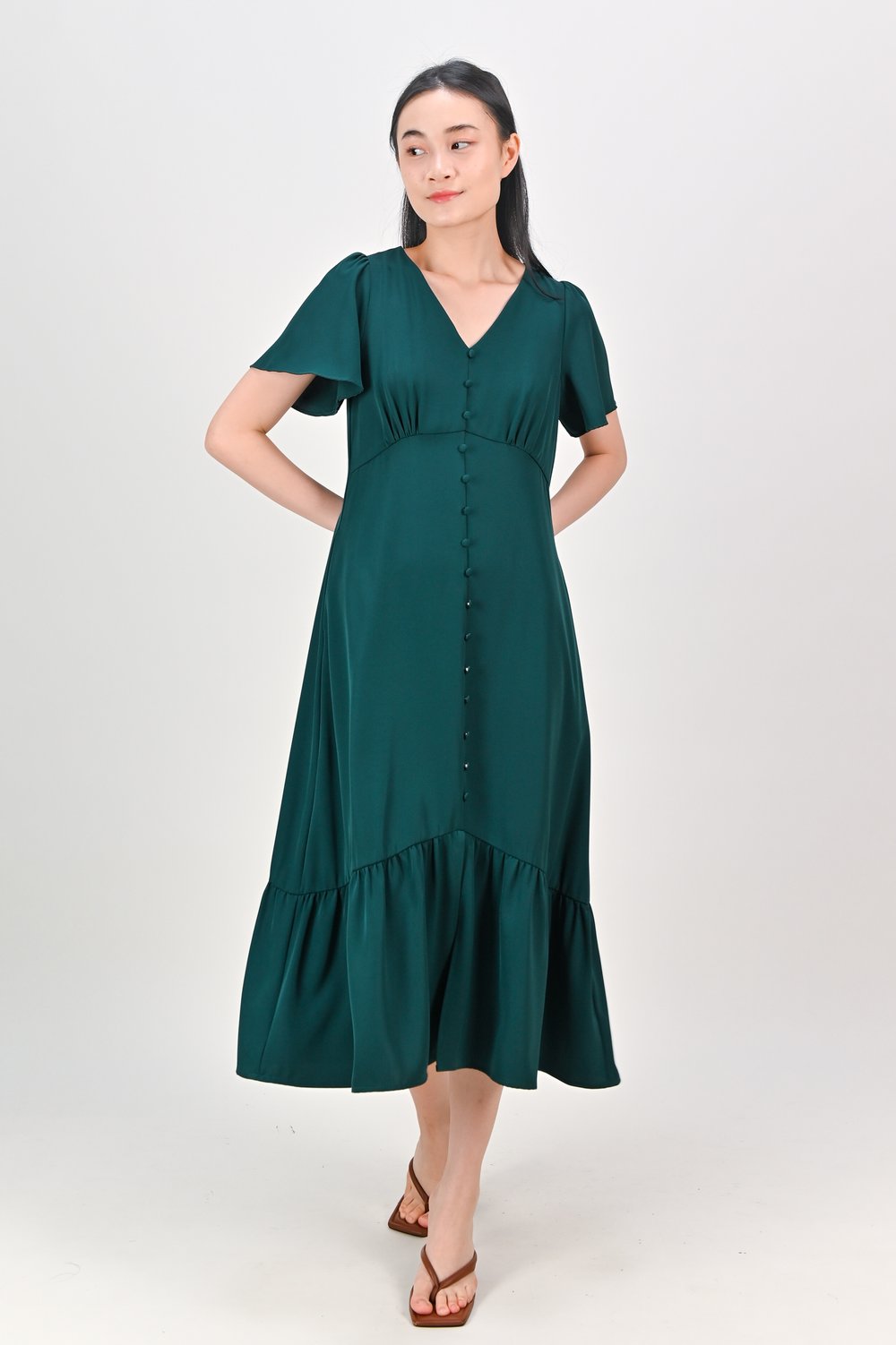 IRIE SLEEVED V-NECK BUTTON DRESS IN GREEN