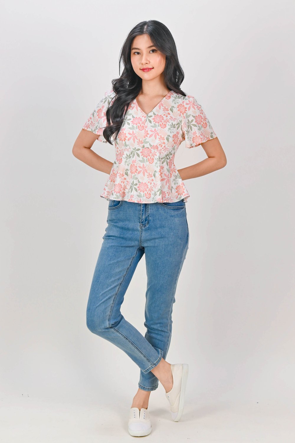 CAMY PEACH GARDEN SLEEVED PEPLUM TOP