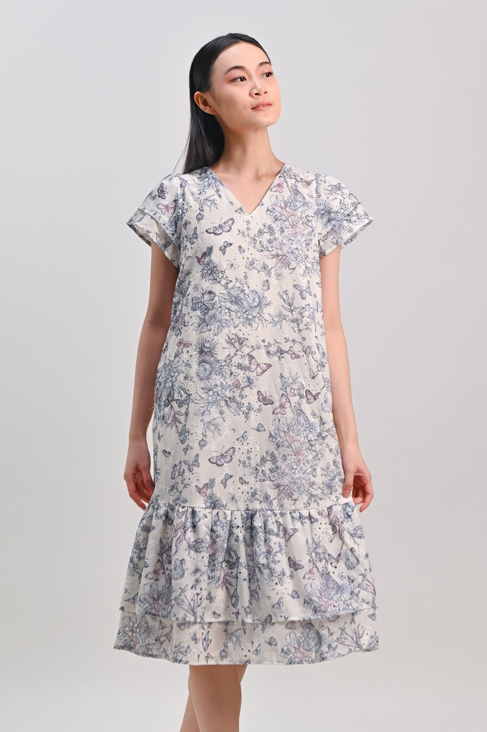 HEYE BUTTERFLY V-NECK SLEEVED MIDI DRESS IN BLUE