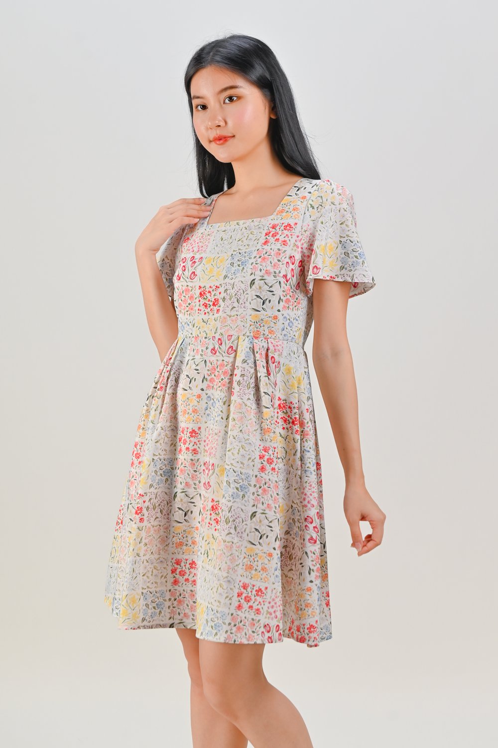 HIMARI FLORAL SQUARE-NECK DRESS-ROMPER