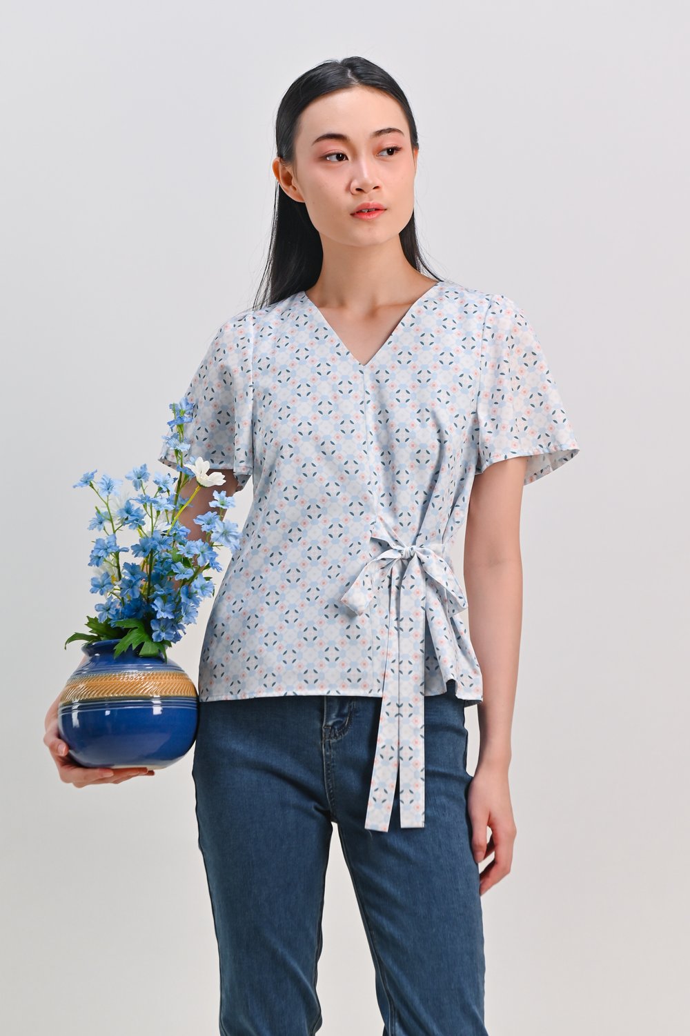 ICE BLUE JADE SLEEVED TIE-SASH TOP