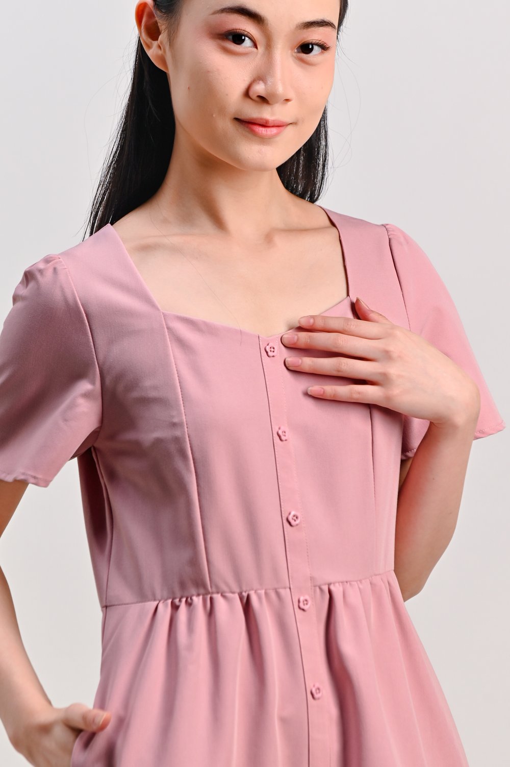 TWYLA SWEETHEART TIERED DRESS IN PINK