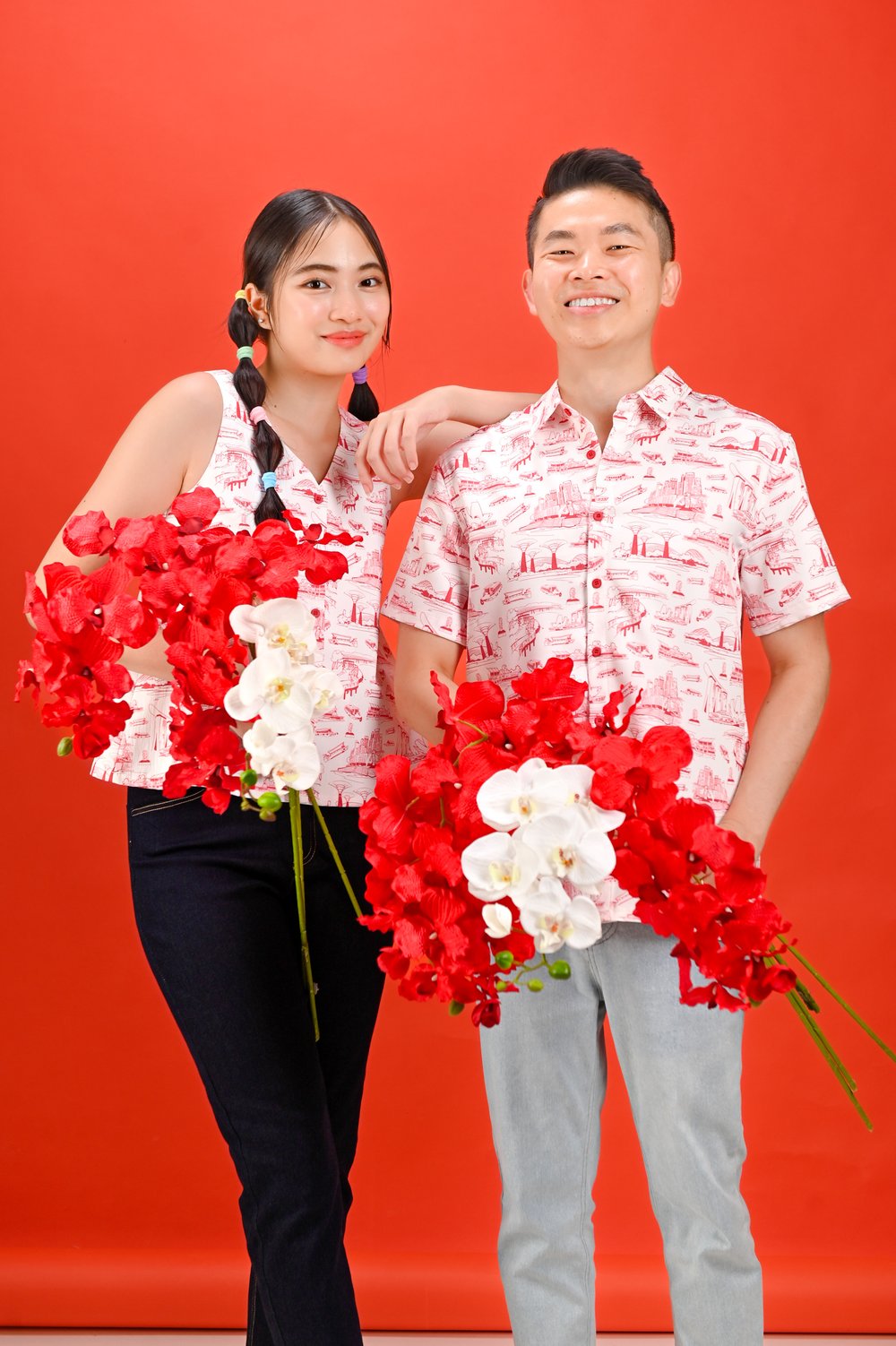 ISLAND CITY SLEEVELESS BUTTON TOP