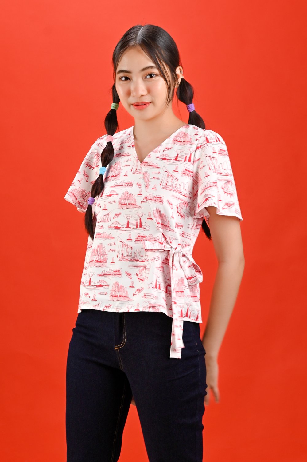 ISLAND CITY SLEEVED TIE-SASH TOP