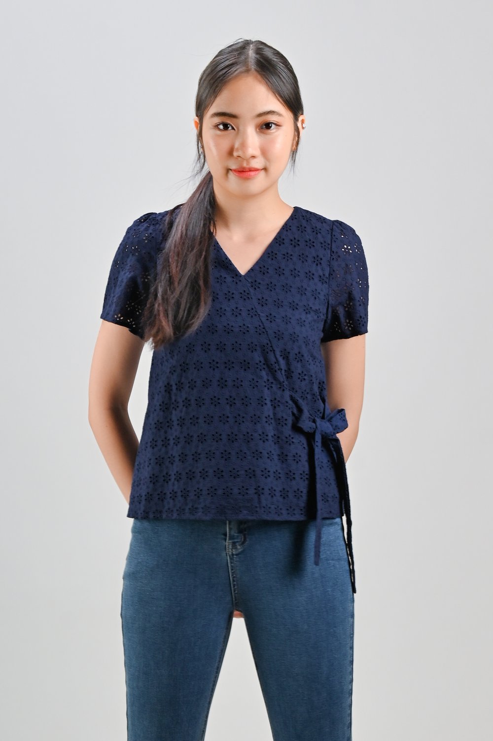 AKARI NAVY EYELET SLEEVED TIE-SASH TOP