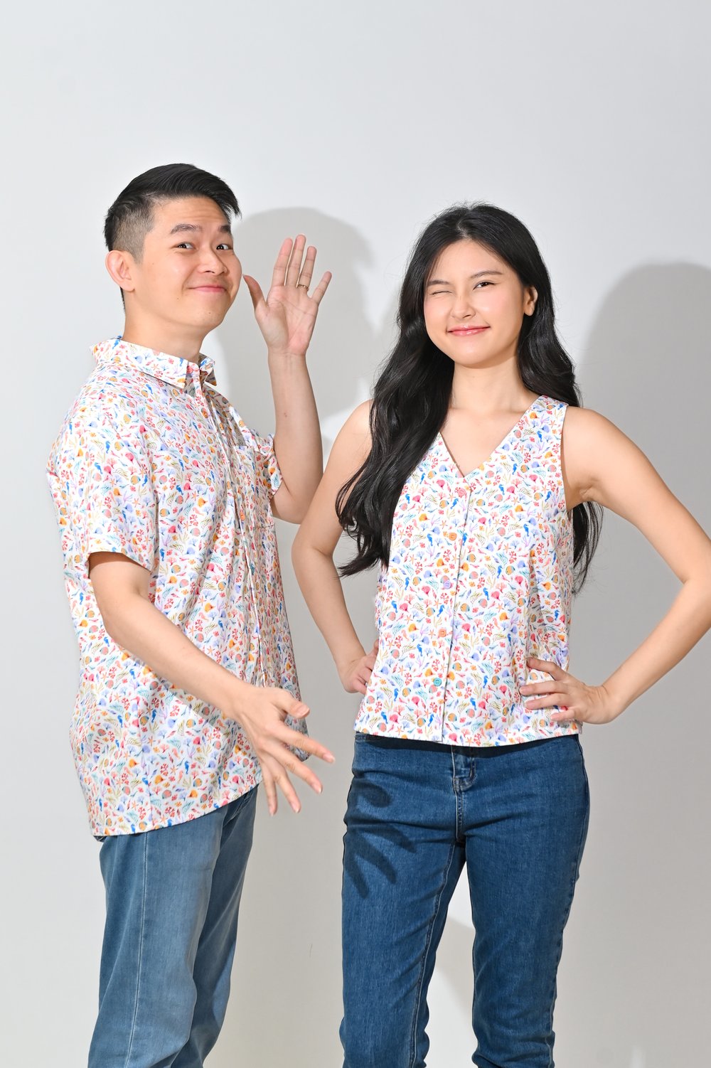 NAUTI CREW SLEEVELESS BUTTON TWO-WAY TOP