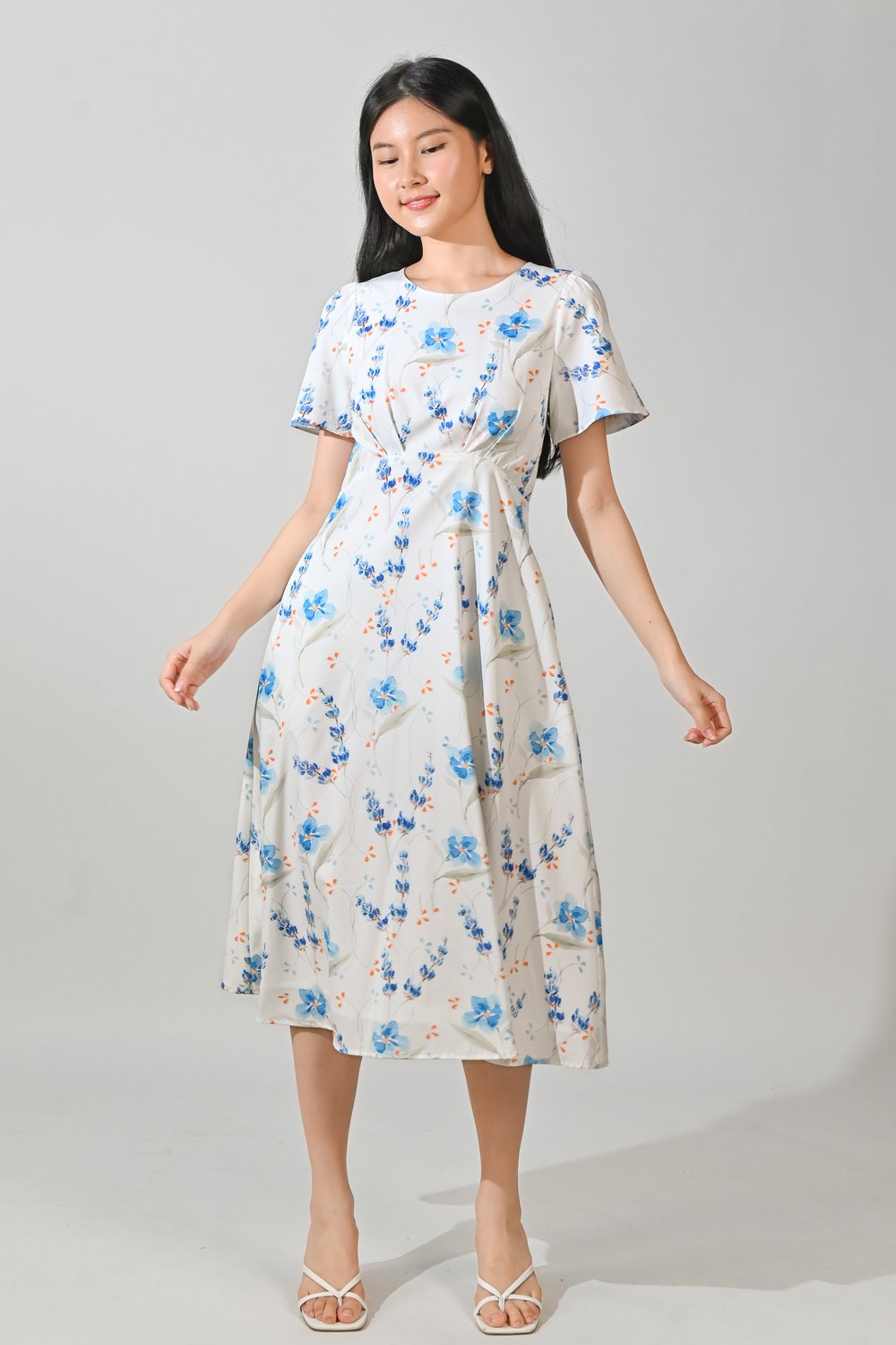 PRIMROSE SLEEVED MIDI DRESS IN WHITE FLORAL