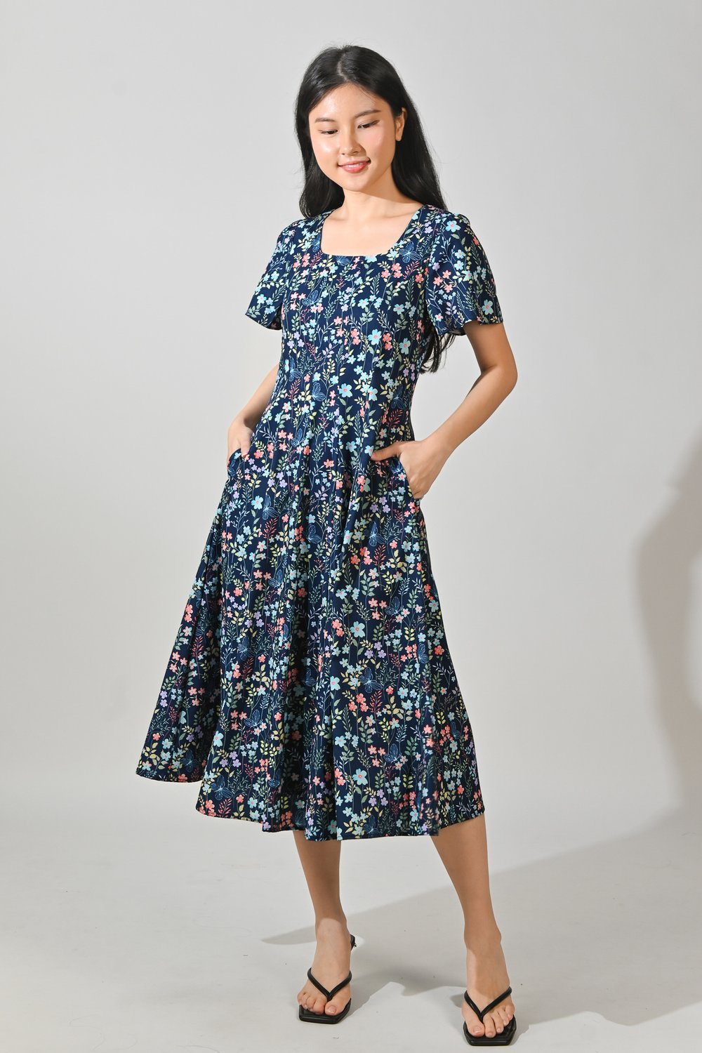IVY LIT FLORAL SLEEVED PANELLED MIDI DRESS